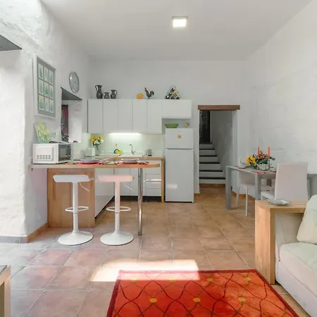 Flatguest Casa Del Sol - Terrace - Parking 라스팔마스