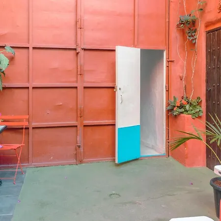 펜션 Flatguest Casa Del Sol - Terrace - Parking