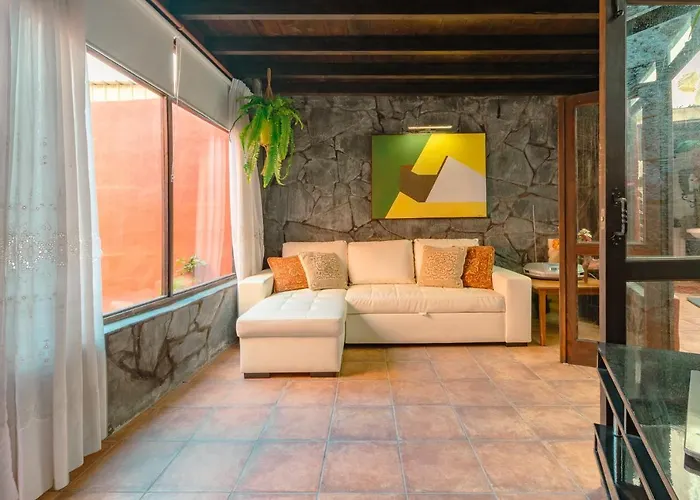 Casa Del Sol Terrace Parking Сasa de vacaciones