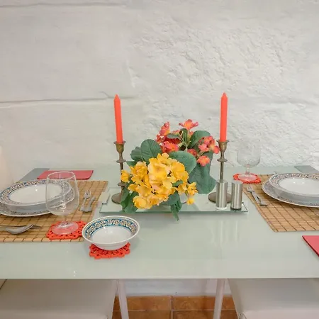 Flatguest Casa Del Sol - Terrace - Parking Feriehus *